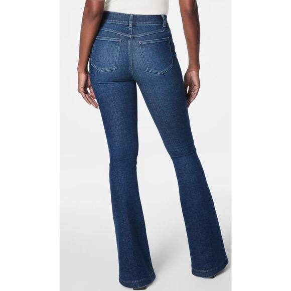Spanx Flare Jeans in Authentic Blue Classic Pull-on Styling, Pockets Preppy | M - Picture 4 of 11